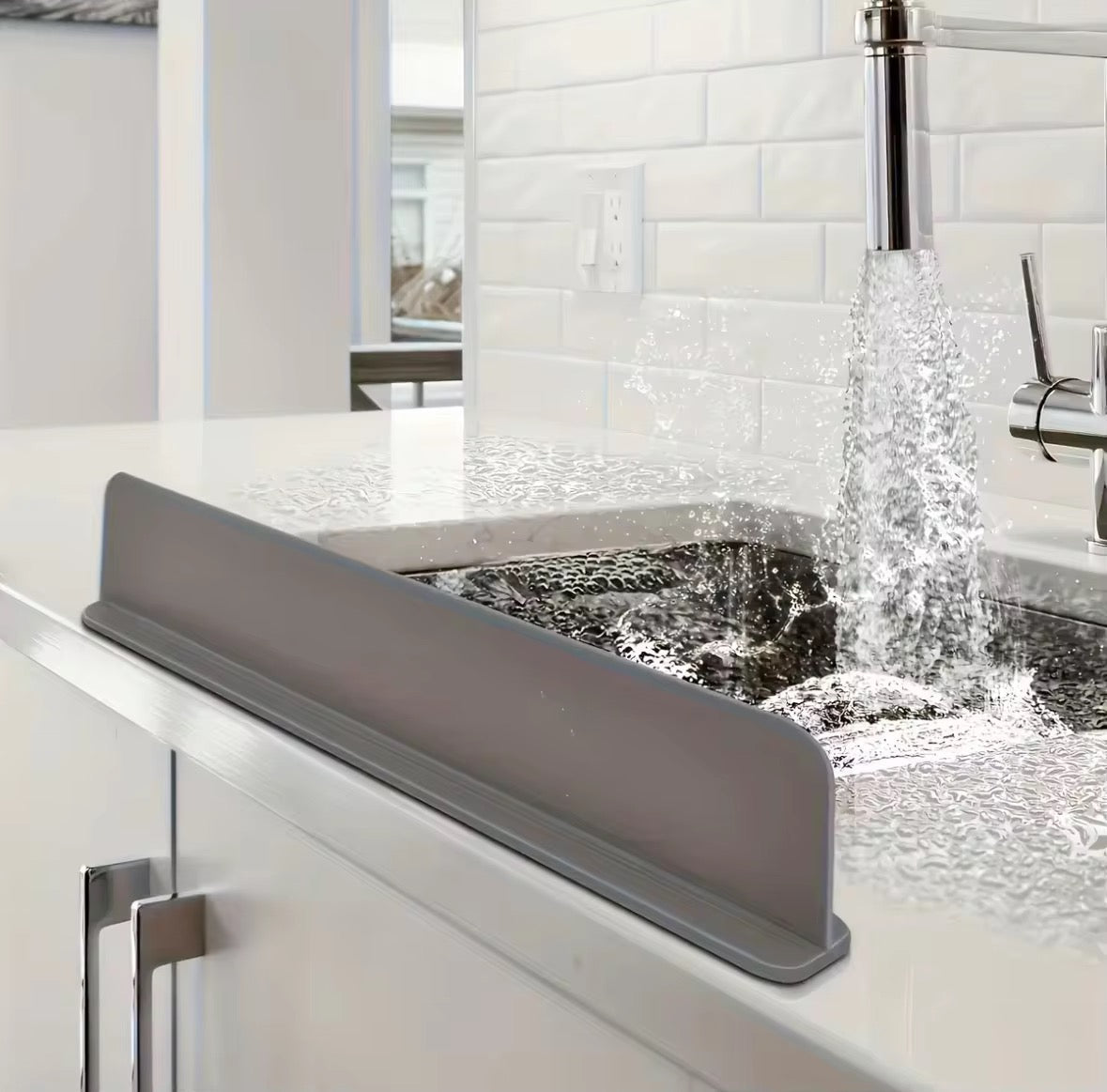 Kitchen Countertop Waterproof Splash Guard