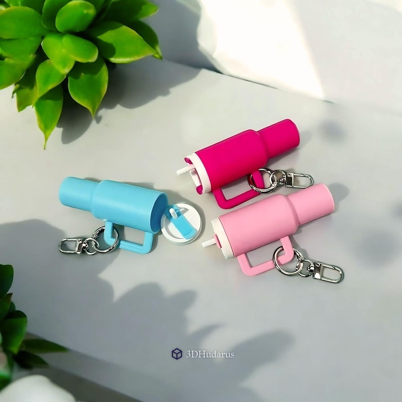 Tumbler KeyChain (Random Colors)